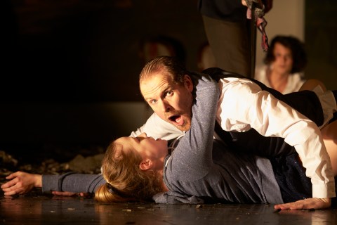 Weh dem, der lügt! Swintha Gersthofer, Tobias Voigt c Josef Gallauer