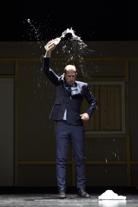 Lichter der Vorstadt, Tobias Voigt c Alexi Pelekanos